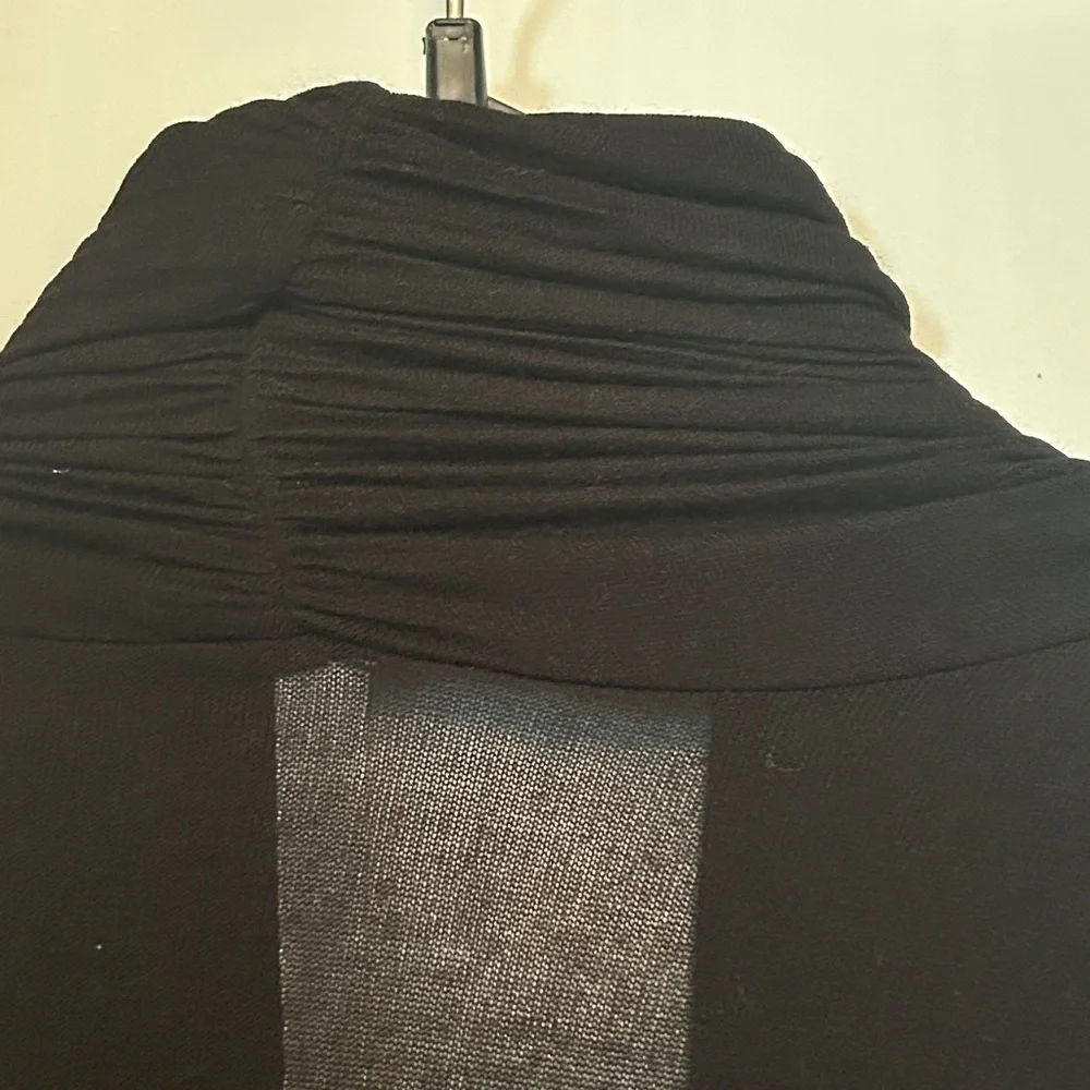 Ginger G/Anthropologie Waterfall Draped Knit Top Black M Lightweight Minimalist